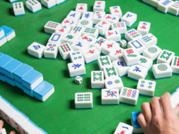 Win Money Playing Mahjong